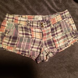 American Eagle plaid shorts size 4